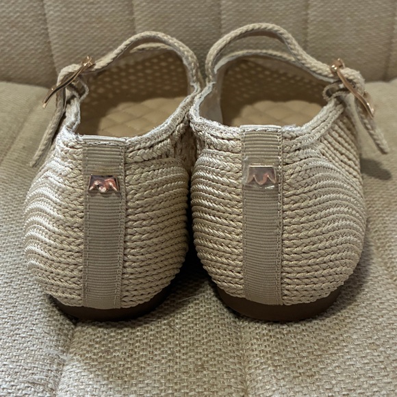 Birdies The Hummingbird Mary Jane - Picture 4 of 10